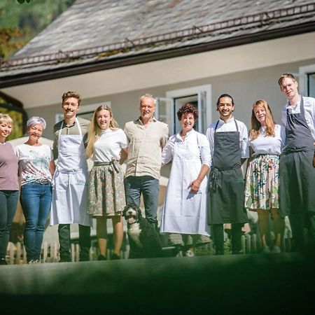 Mayer - Wirtshaus Und Dorfhotel Sankt Martin am Grimming エクステリア 写真